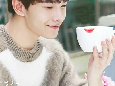 嬌蘭325和344哪個好看？直男最愛