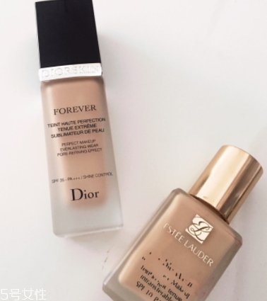 雅詩蘭黛和dior迪奧粉底液哪個好？