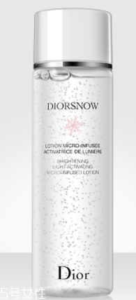 抗老精華怎么使用？按摩順序很重要