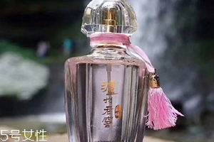 瀘州老窖香水多少錢？你身上有他的白酒味