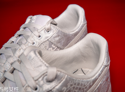clot與nike air force 1合作款白絲綢怎樣原價(jià)買到？