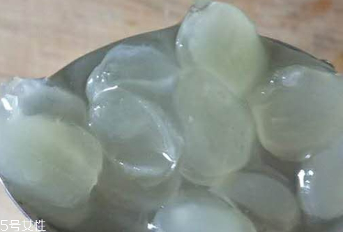 皂角米怎么泡發(fā) 冷水泡即可 皂角米怎么泡發(fā) 冷水泡即可