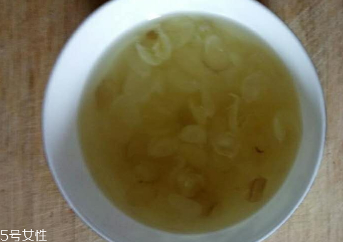 皂角米怎么泡發(fā) 冷水泡即可 皂角米怎么泡發(fā) 冷水泡即可