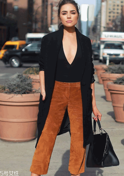 上班族背什么包包好看？這三款讓你每天造型百變