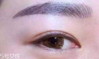 為什么明星都不紋眉？不能隨意趕潮流