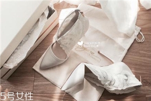 vince camuto是什么牌子？氣質(zhì)型高跟鞋品牌