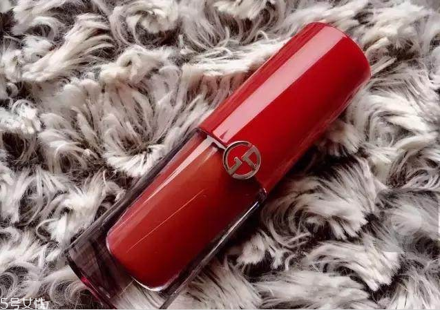 mac taupe與mocha的區(qū)別 口紅界的扛把子 mac taupe與mocha的區(qū)別 口紅界的扛把子