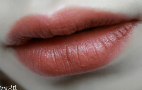 黃皮適合什么顏色的口紅？口紅界的常青樹(shù)