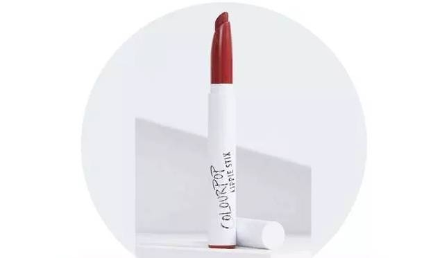 素顏適合什么顏色口紅？增添氣色又顯白