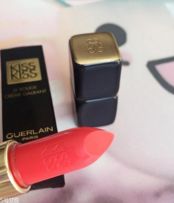 素顏適合什么顏色口紅？增添氣色又顯白