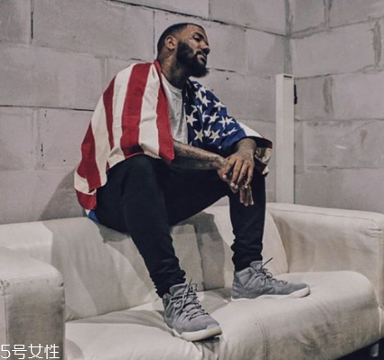 運(yùn)動(dòng)鞋可以水洗嗎？水洗后盡快晾干