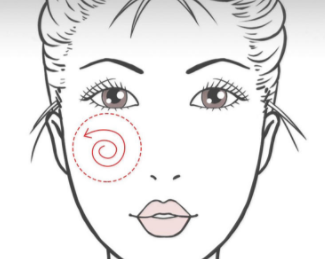 罐骨高怎么打腮紅？避開顴骨打淡色腮紅