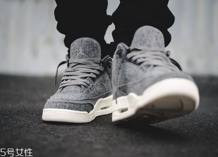 運(yùn)動(dòng)鞋可以配牛仔褲嗎？學(xué)會(huì)搭配特別有范兒