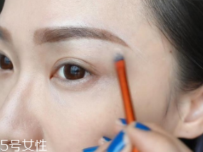 眉毛畫壞了怎么補救？12種拯救方法都在這里了