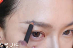 眉毛畫壞了怎么補救？12種拯救方法都在這里了