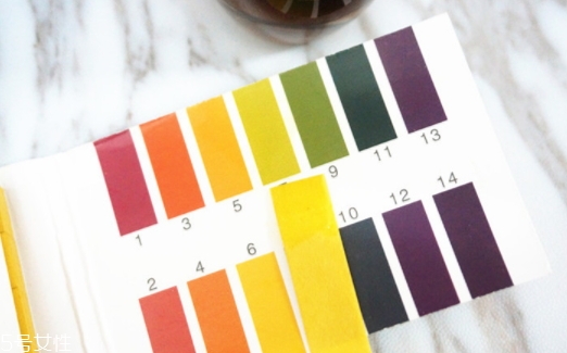 雅詩蘭黛精華液怎么樣 為大家做一個評測 雅詩蘭黛精華液怎么樣 為大家做一個評測