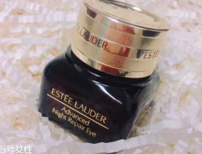 雅詩蘭黛眼霜和sk2眼霜哪個好？