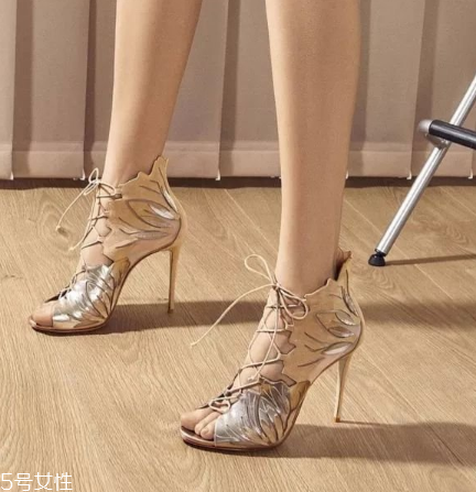 casadei是什么牌子？意大利美腿神器