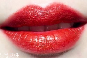 雅詩蘭黛口紅哪個色號最火？哪些最適合黃皮？