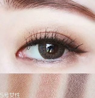 黃皮適合什么眼影？煙熏和大地色最合適