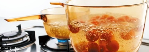 康寧鍋好用嗎？美食博主必備的一款廚具