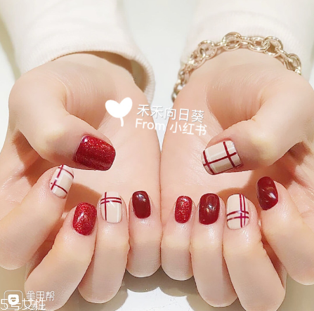 2018新年美甲款式 適合新年的美甲 2018新年美甲款式 適合新年的美甲
