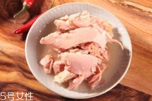 金槍魚(yú)罐頭可以生吃嗎 可開(kāi)罐后即食 金槍魚(yú)罐頭可以生吃嗎 可開(kāi)罐后即食