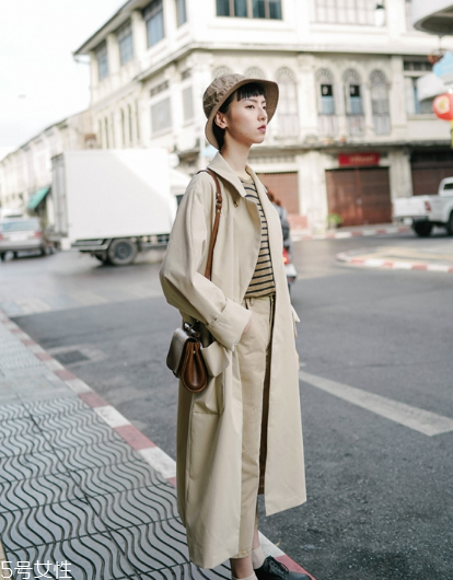 風(fēng)衣什么顏色好看？不同顏色不用風(fēng)采