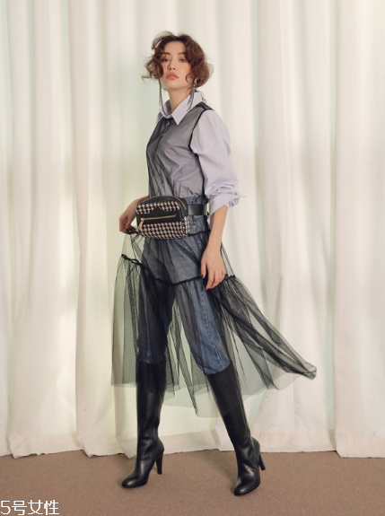 長靴怎么搭配顯高？輕松穿出大長腿