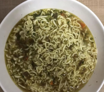 藤嬌牛肉面和藤椒牛肉面哪個(gè)好吃？統(tǒng)一和康師傅的對(duì)決