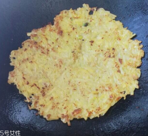 琺瑯鍋可以炒菜嗎？要選對琺瑯鍋