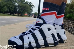 運(yùn)動(dòng)鞋有味道怎么去除？運(yùn)動(dòng)鞋去味小妙招