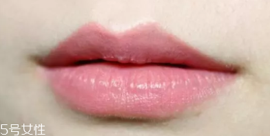 亮色口紅適合什么人？短下巴人群的福音