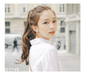 馬尾怎么扎顯臉?。狂R尾位置越高越精神