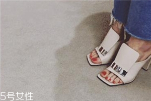 sergio rossi鞋子偏碼嗎？游走時(shí)尚尖端