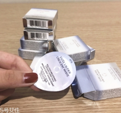 雅詩蘭黛面膜使用方法 雅詩蘭黛面膜使用方法