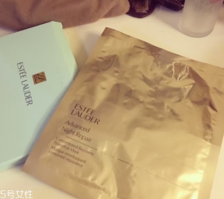 雅詩蘭黛面膜要不要洗？要看是哪一款面膜