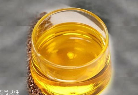 亞麻籽油過期了還能吃嗎 不能食用 亞麻籽油過期了還能吃嗎 不能食用