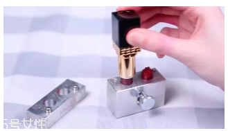 手工口紅怎么做？什么色號都隨你心思啦