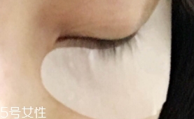 雅詩蘭黛眼膜使用方法 為你留住眼周的歲月 雅詩蘭黛眼膜使用方法 為你留住眼周的歲月