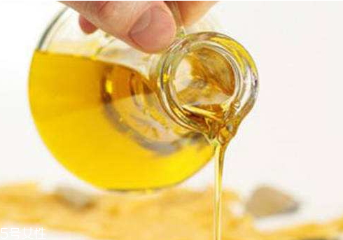 亞麻籽油可以加熱嗎 建議不要 亞麻籽油可以加熱嗎 建議不要