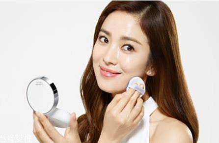 蘭芝氣墊bb霜色號(hào)怎么選？喬妹最愛(ài)的產(chǎn)品