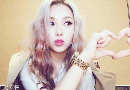 pony新年妝怎么畫？清新自然的新年妝