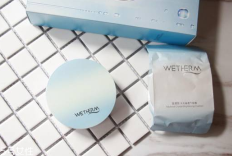 溫碧泉?dú)鈮|cc霜多少錢(qián)？輕薄自然的好妝感