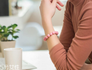 2018情人節(jié)怎么快速脫單？脫單法則之桃花手鏈