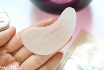 雅詩蘭黛眼膜怎么樣？眼部肌膚的小能手