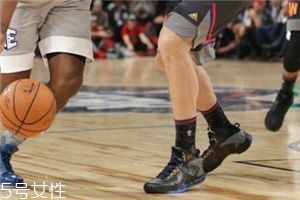 運動鞋要買大半碼嗎？根據(jù)自己的運動習慣挑選