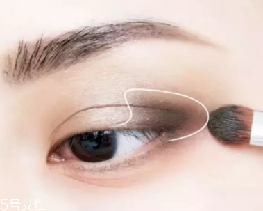 過年涂什么口紅？這些唇色讓親屬夸你好看