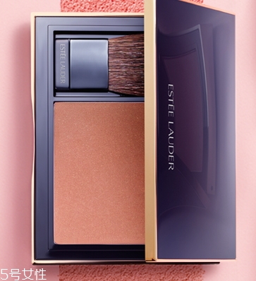 雅詩(shī)蘭黛腮紅怎么用？花漾傾慕腮紅漸變質(zhì)感