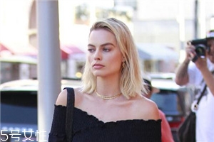 玻尿酸打下巴幾針定型？永久定型是假的